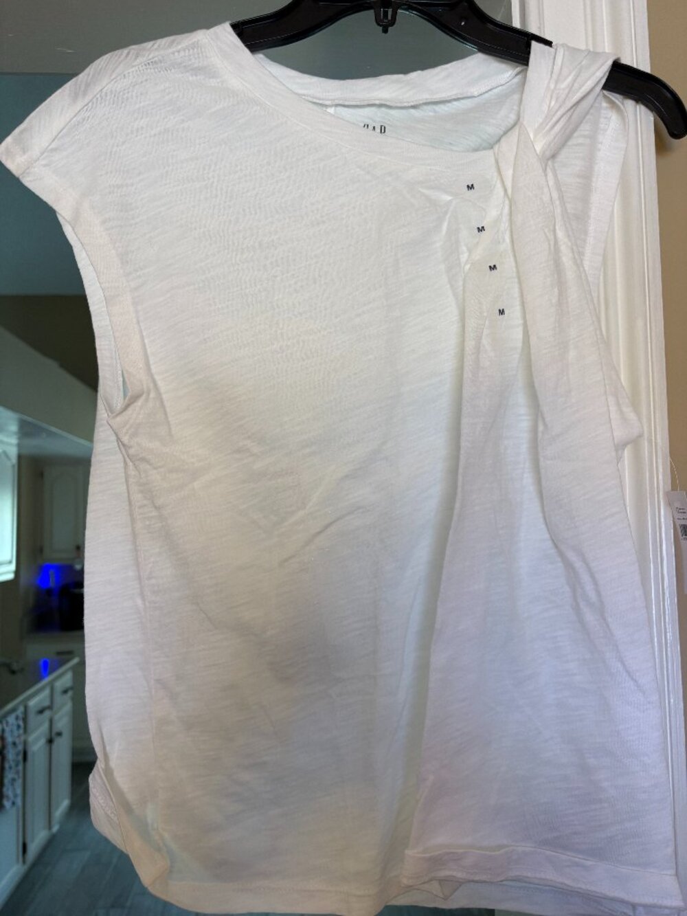 Gap ForeverSoft Twist-Top T-Shirt - White - Womens Medium NWT